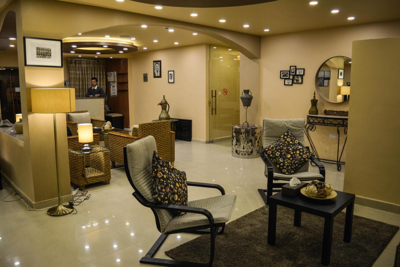 Ata Ali Hotel Вади Муса Екстериор снимка